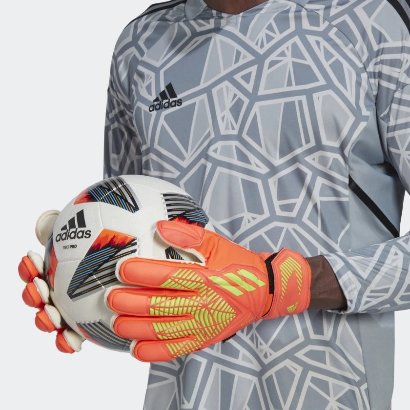 Voorstel Interpersoonlijk vitamine Adidas PRED GL MTC FS keeper handschoenen oranje van keeperhandschoenen
