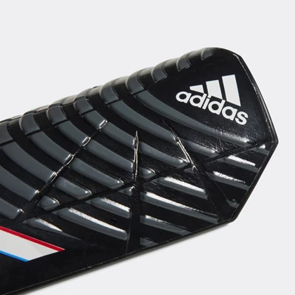 Adidas PRED SG LGE.BLACK/WHITE/TMDRGR scheenbeschermers zwart
