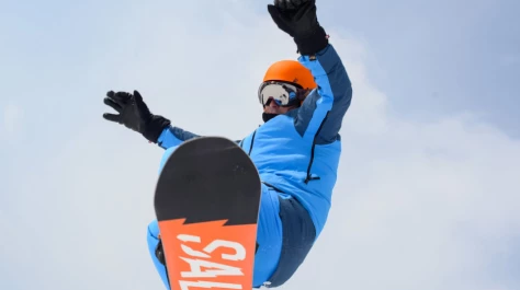 De beste heren snowboard jassen voor 2020/2021