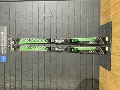 Fischer F19 tweedehands ski's zwart