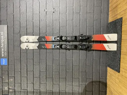 Fischer XTR tweedehands ski's wit dessin
