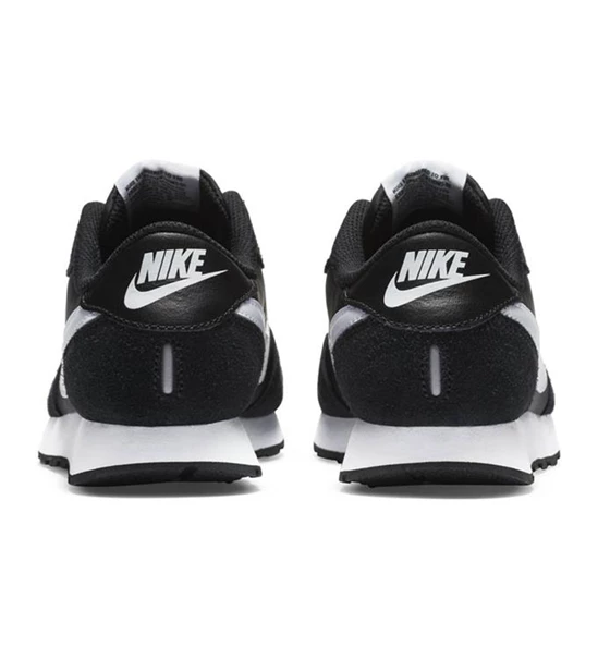 Nike MD Valiant Big Kid's sneakers jongens zwart