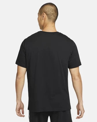 Nike NSW Reapeat SW casual t-shirt heren zwart