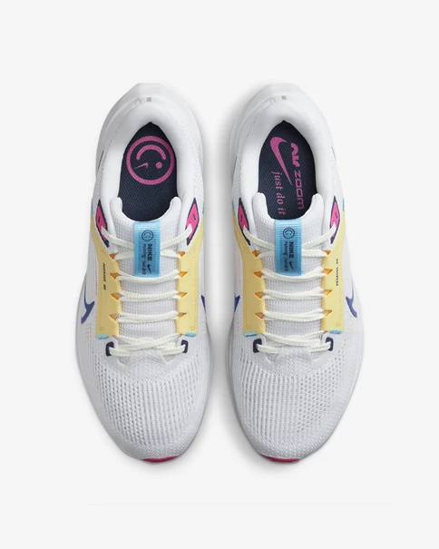 Nike Pegasus 40 hardloopschoenen dames wit