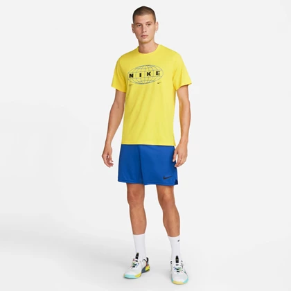 Nike Pro Dri-Fit Graphic sportshirt he geel