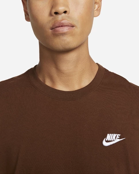 Nike Sportswear Club sportshirt heren bruin