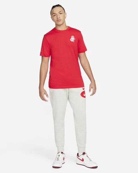 Nike Sportswear sportshirt heren rood