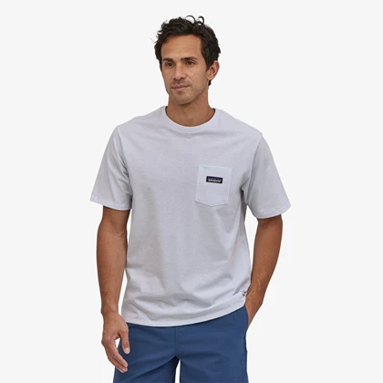 Patagonia P-6 Label Pocket Responsibili casual t-shirt heren wit