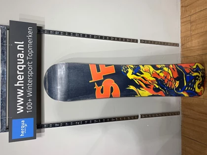 Stuf 25-621 Flame kinder snowboard gebruikt zwart
